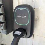 Installation d’une borne de recharge Wallbox en garage privé à Montpellier par un installateur certifié IRVE